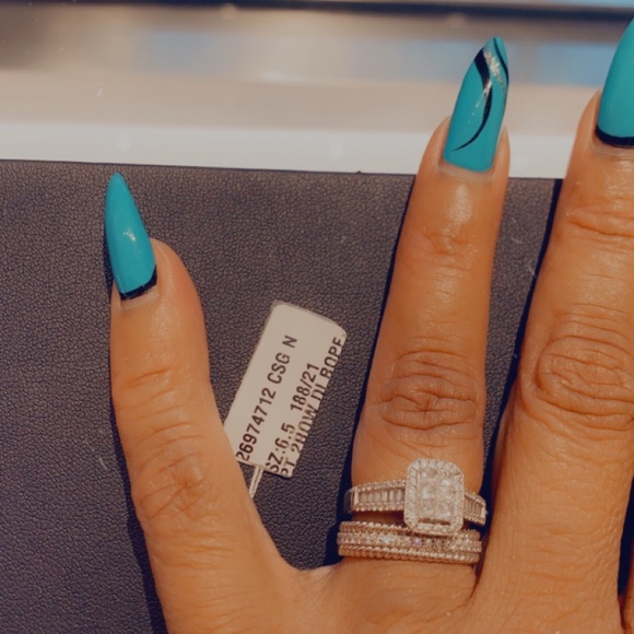 Halo 14 ct White gold diamond ring - Picture 6 of 10